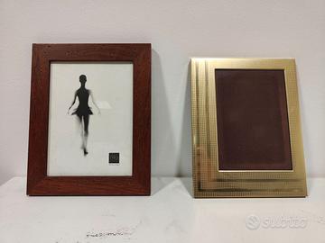 Coppia di cornici per foto.
