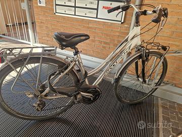 bicicletta trekking donna