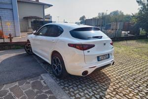 ALFA STELVIO
