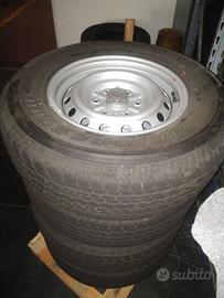 4 cerchi e gomme 245/70R16