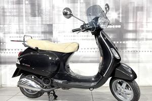 Piaggio Vespa LX 150