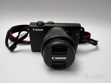 Canon EOS M100 Nero + EF-M 15-45mm