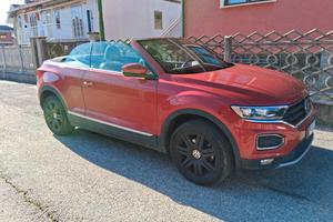 VOLKSWAGEN T-Roc Cabriolet 1.5 TSI ACT DSG Style