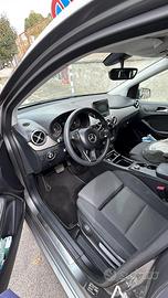 Mercedes Classe B anno 2016