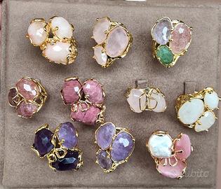 Anelli in bronzo galvanizzato con pietre naturali