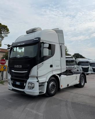 IVECO HI WAY 500
