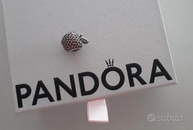 Charm Pandora mela