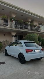 Audi A1 1.6 90cv S Tronic Cambio automatico,