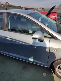 Porta anteriore dx nuda SEAT IBIZA del 2010