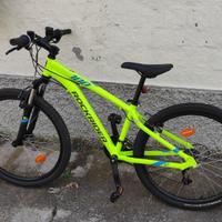 Mountain Bike Rockrider ST 100