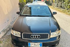 AUDI A4 1.9 TDI 130 CV