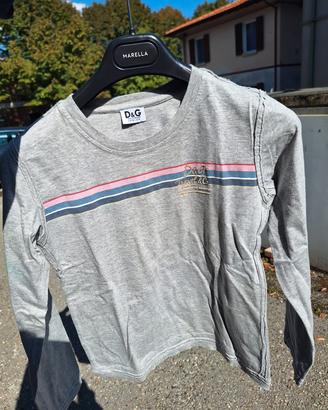 maglia grigia a righe 