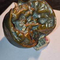 Scultura di melograno in bronzo a cera persa