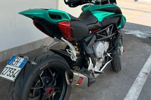 Rivale 800