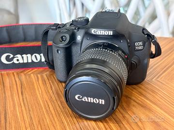 Canon 700 D