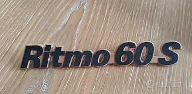 Scritta posteriore rossa per auto Fiat Ritmo 60 s