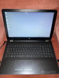 HP Laptop compreso di mouse ergonomico Logitech