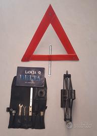 LANCIA DELTA HF 1988 attrezzi e manutenzione