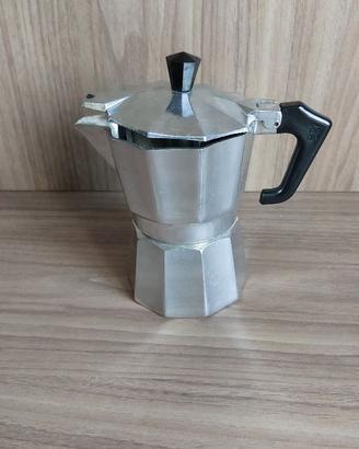 caffettiera Moka Bialetti da 3 tazze usata
