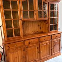 Credenza  legno di Pino con vetrinette
