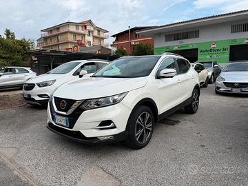 Nissan Qashqai 1.5 dCi N-Connecta