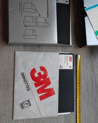 2 Floppy disk 3M da 8 pollici