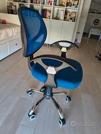 Sedia scrivania/ufficio blu (disponibilità 2)