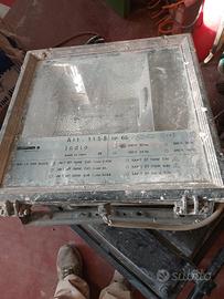 fari alogeni40×40 come da foto 