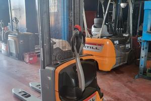 Stoccatore Elettrico marca STILL modello EXV 12 po