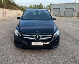 MERCEDES BENZ CLASSE B 200 d Automatic amg