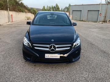 MERCEDES BENZ CLASSE B 200 d Automatic amg