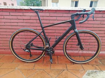 bici gravel telaio in carbonio tg 56