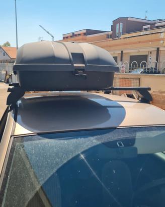 baule e barre portapacchi per auto lancia y