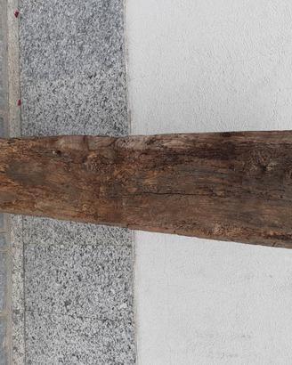 Trave in legno