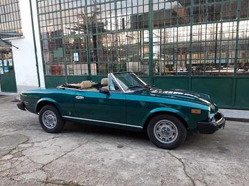 FIAT 124 Spider 2000 CS2 - 1979