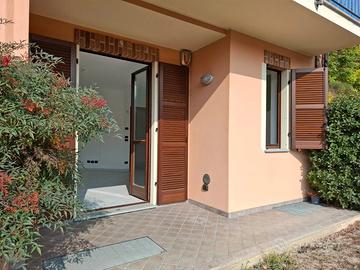 Bilocale con giardino