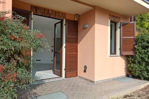 Bilocale con giardino