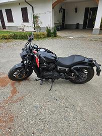 moto V-CRUISE 125
