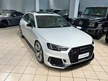 Audi RS 4 Avant