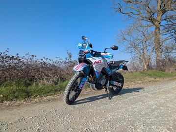 CFMOTO 450 MT - 2026 - AKRAPOVIC