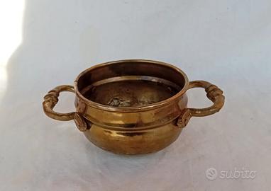 calderone pentola antica in ottone 