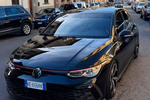 Golf 8 GTI anno 2024  66000 km