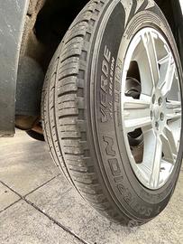 N 4 Cerchi e gomme 4 stagioni  range rover Evoque
