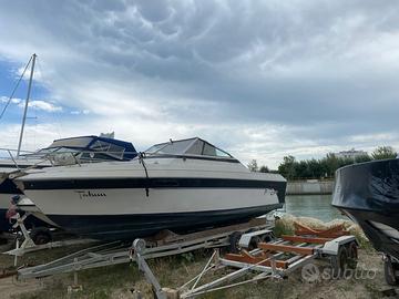 Imbarcazione amf senza motore