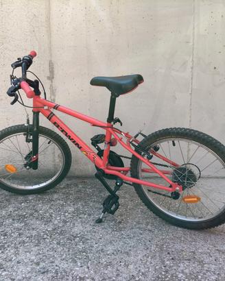 Bicicletta Mountain bike  bambino Btwin 