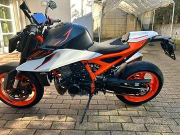 KTM 990 DUKE R 2026