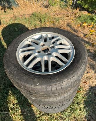 4 Cerchi Originali in Lega R15 per Ford Focus 2002