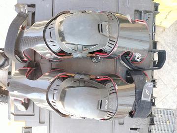  Ginocchiere enduro POD K700 carbon