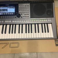 Yamaha psr s770