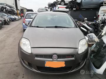 Fiat Bravo Anno 2007 1.9 Diesel Per Ricambi